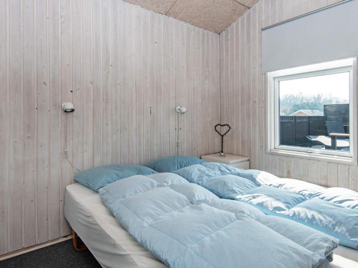 9 Person Holiday Home In Juelsminde Sonderby  Exteriör bild