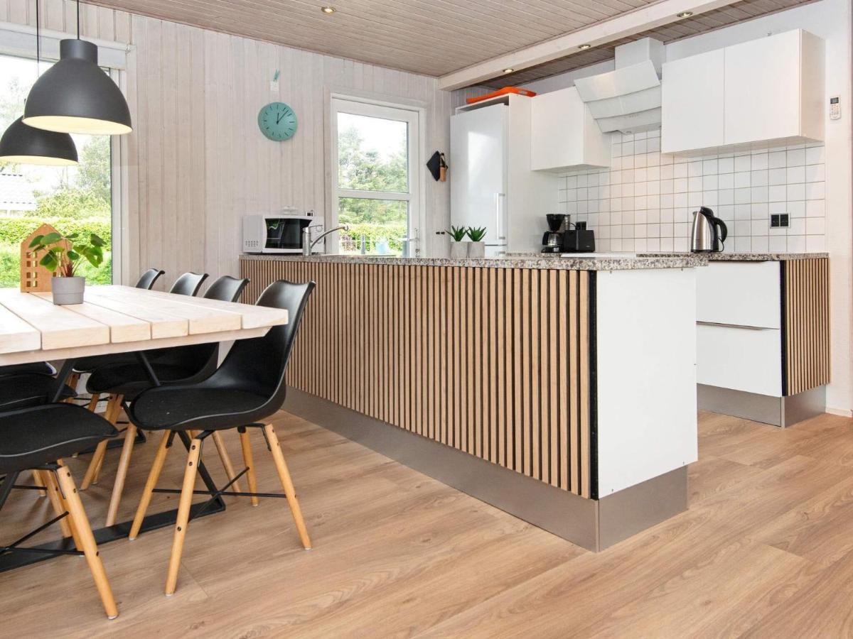 9 Person Holiday Home In Juelsminde Sonderby  Exteriör bild
