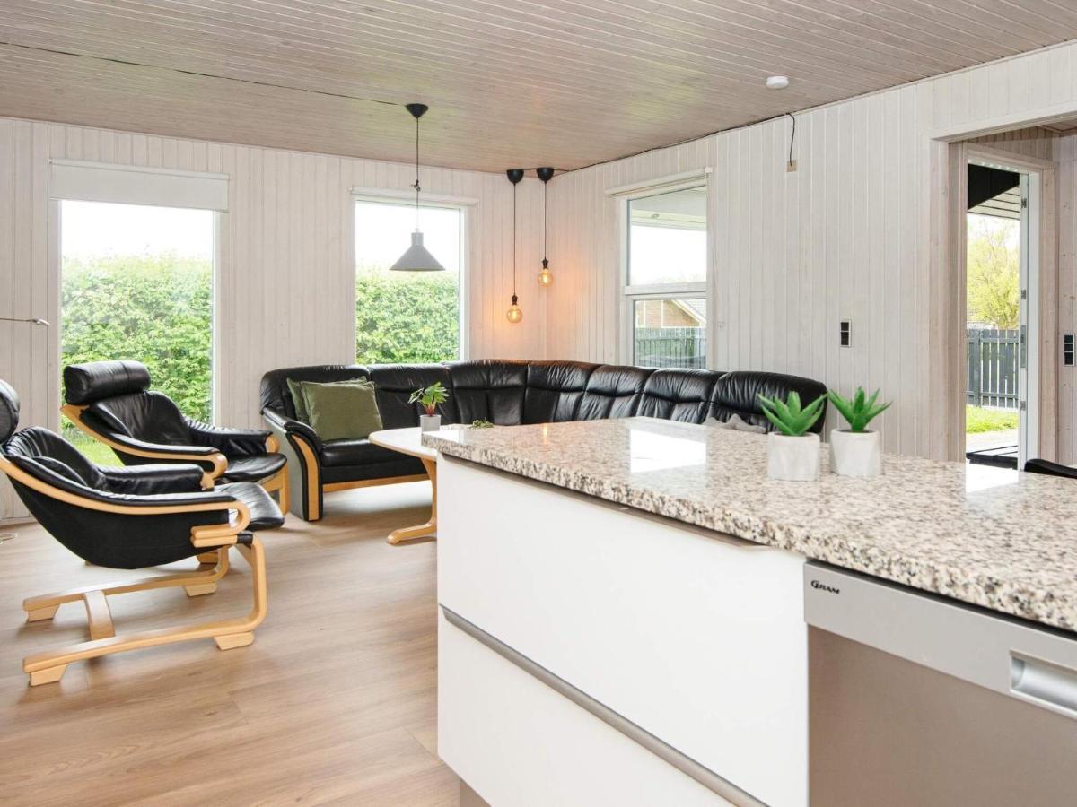 9 Person Holiday Home In Juelsminde Sonderby  Exteriör bild